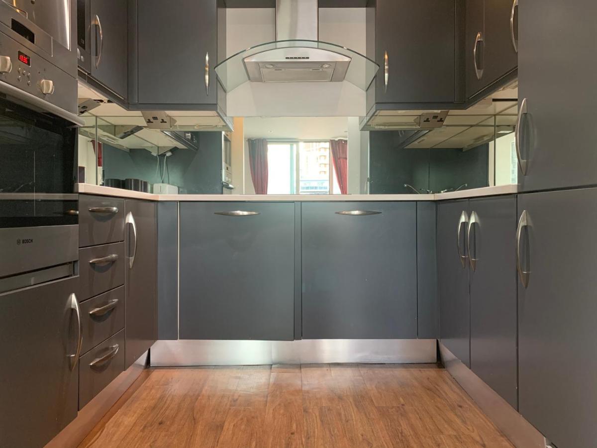 London Excel Stays - One Bed Apartment 외부 사진